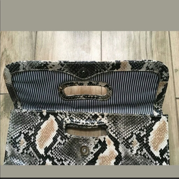 Nine West Python Clutch Purse - Picture 3 of 7